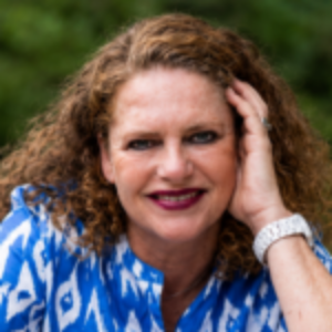 Profile photo of Simone Lolies